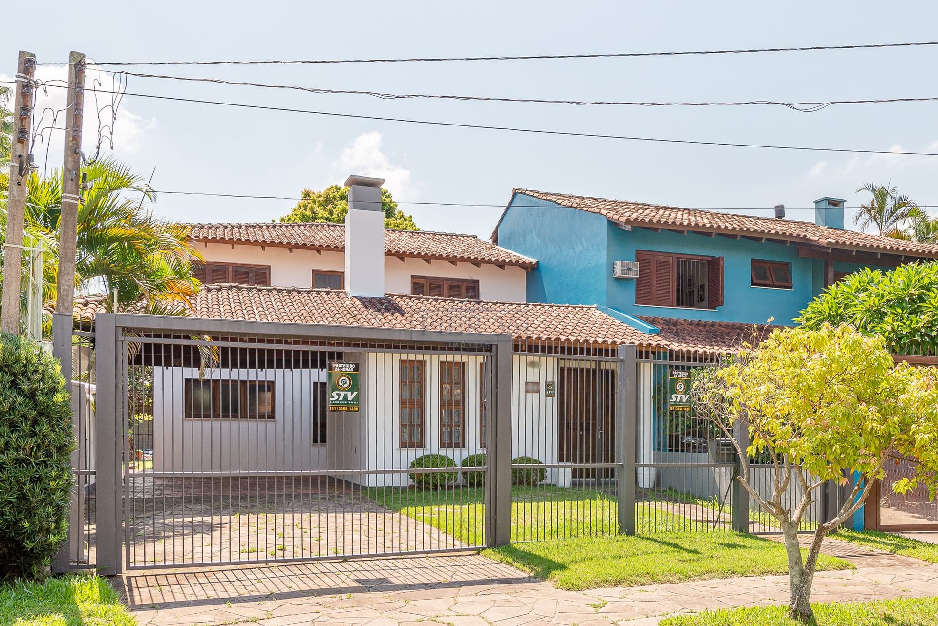 Casa à venda com 247m², 4 dormitórios, 1 suíte, 4 vagas no bairro Ipanema em Porto Alegre - Foto 1
