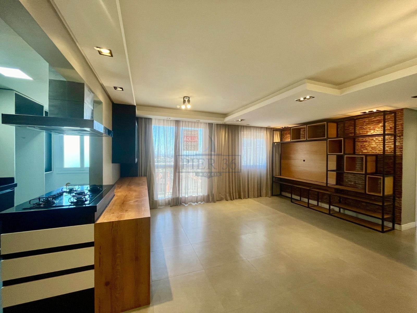 Apartamento à venda com 72m², 2 dormitórios, 1 suíte, 1 vaga no bairro Jardim Itu Sabará em Porto Alegre - Foto 1