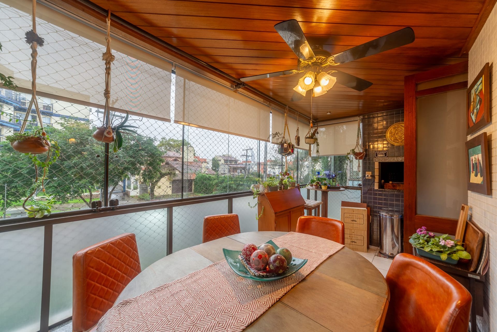 Apartamento à venda com 78m², 2 dormitórios, 1 suíte, 2 vagas no bairro Tristeza em Porto Alegre - Foto 1