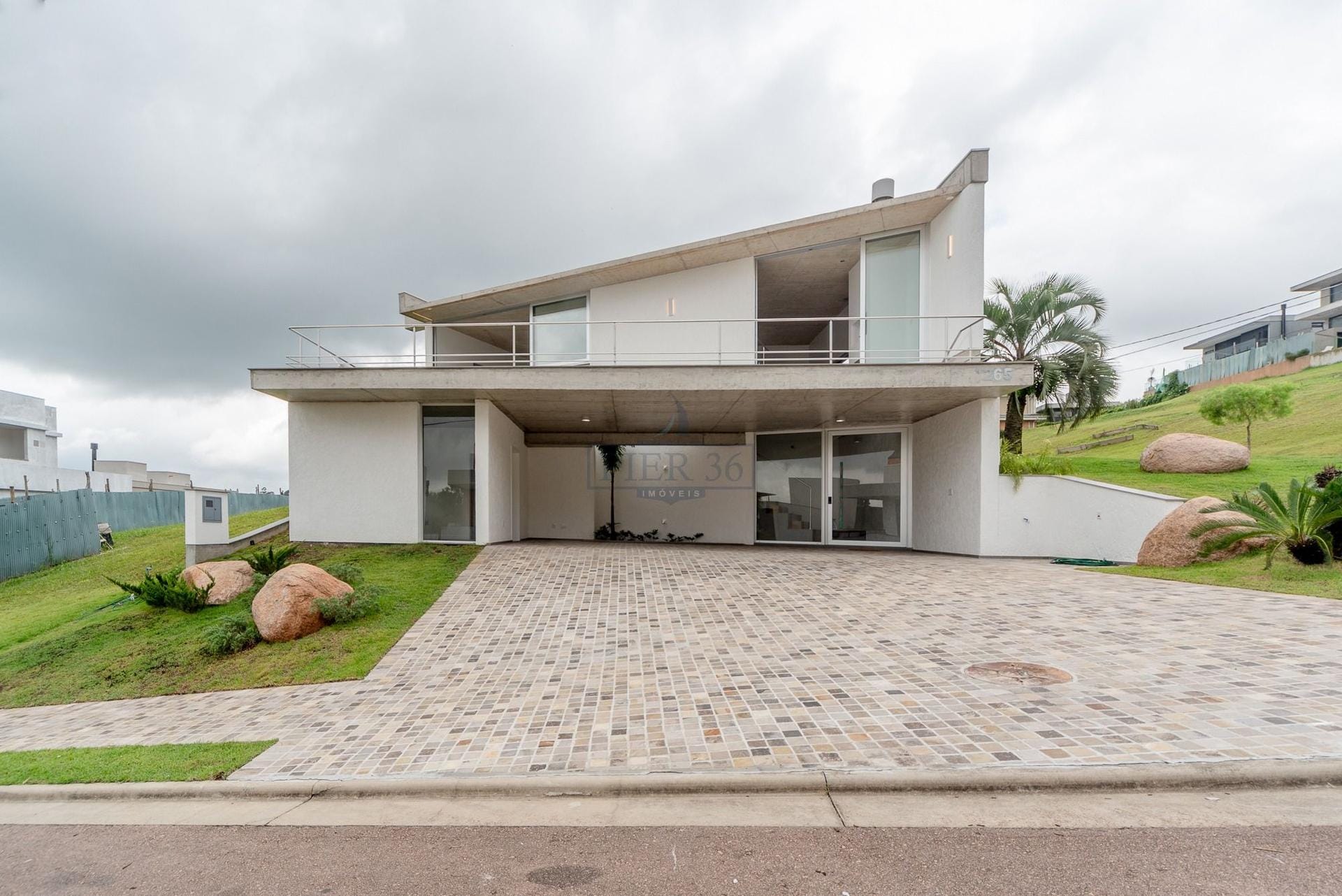 Casa em Condomínio à venda com 320m², 4 dormitórios, 4 suítes, 3 vagas no bairro Alphaville em Porto Alegre - Foto 1