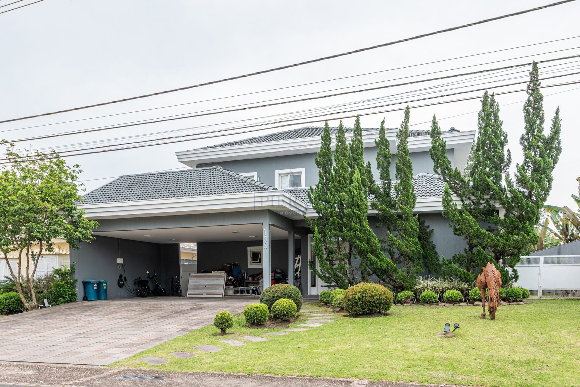 Casa em Condomínio à venda com 405m², 4 dormitórios, 4 suítes, 4 vagas no bairro Terraville em Porto Alegre - Foto 1