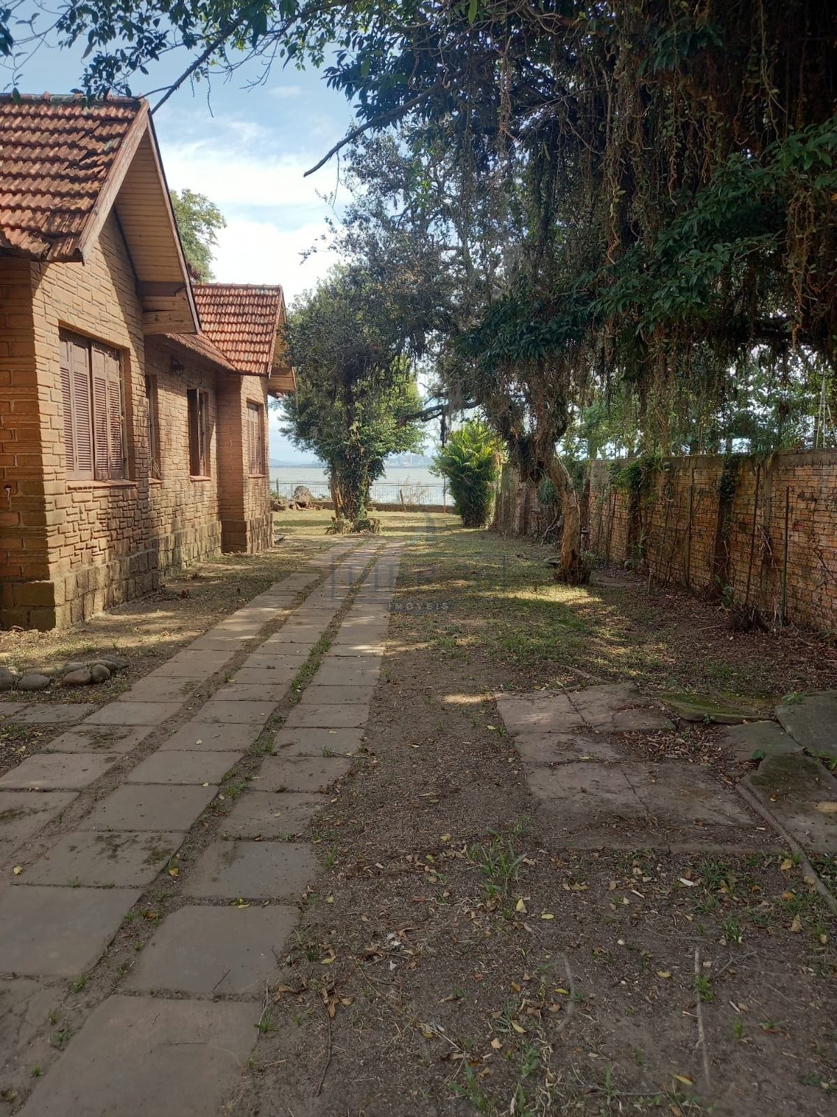 Terreno à venda com 1297m² no bairro Tristeza em Porto Alegre - Foto 1