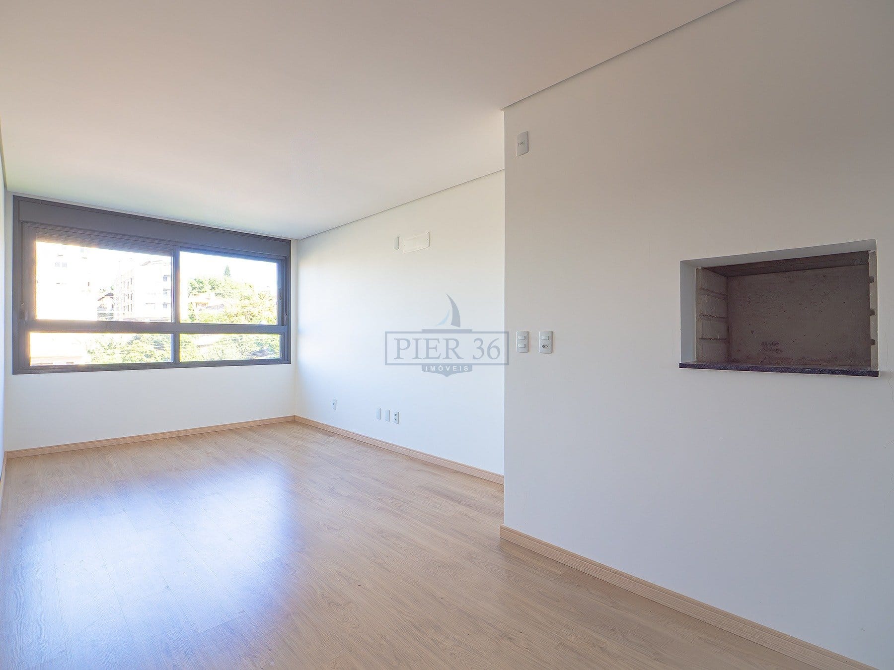Apartamento à venda com 68m², 2 dormitórios, 1 suíte, 1 vaga no bairro Cristal em Porto Alegre - Foto 1