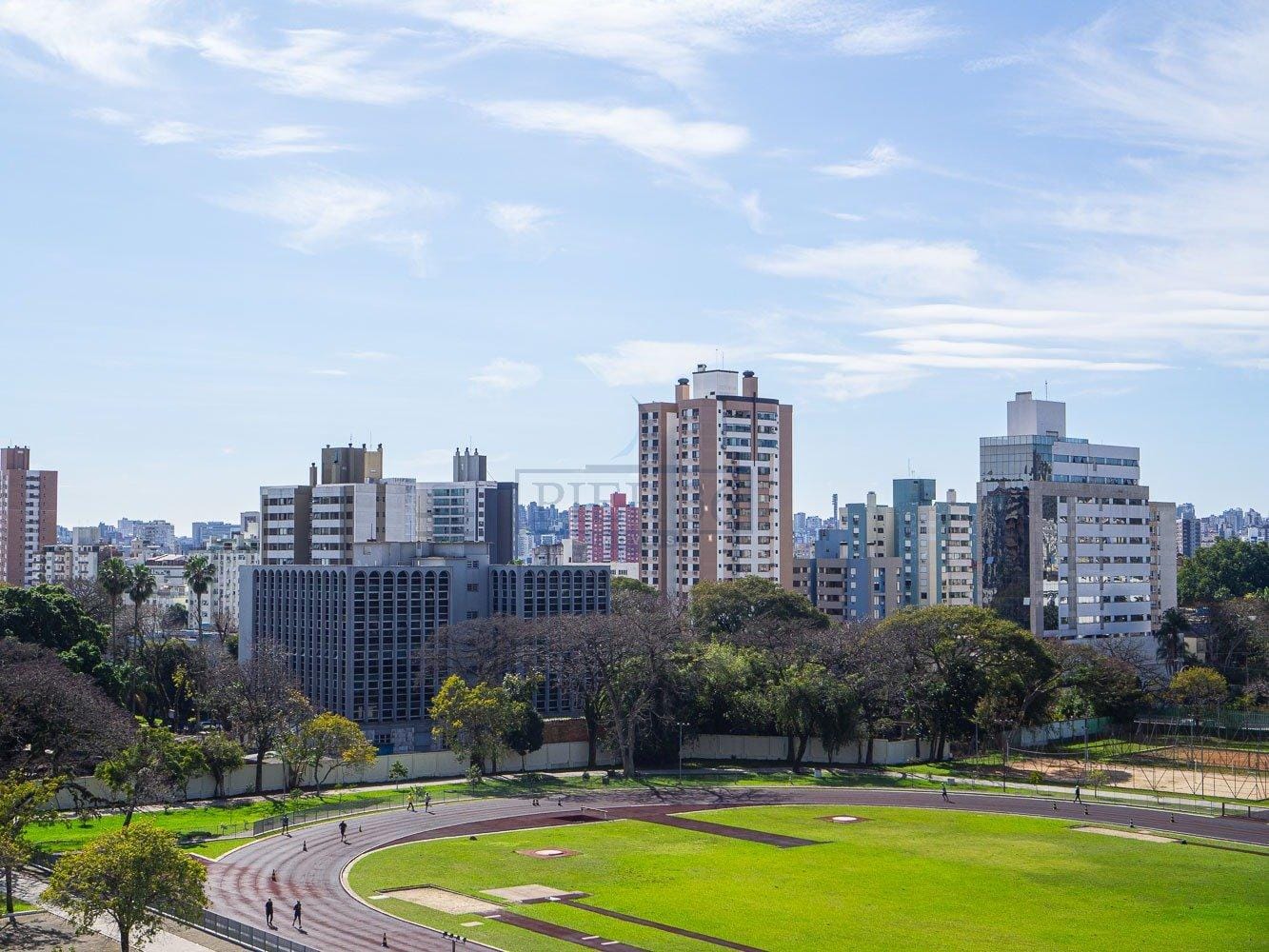 Cobertura à venda com 203m², 3 dormitórios, 1 suíte, 2 vagas no bairro Menino Deus em Porto Alegre - Foto 1