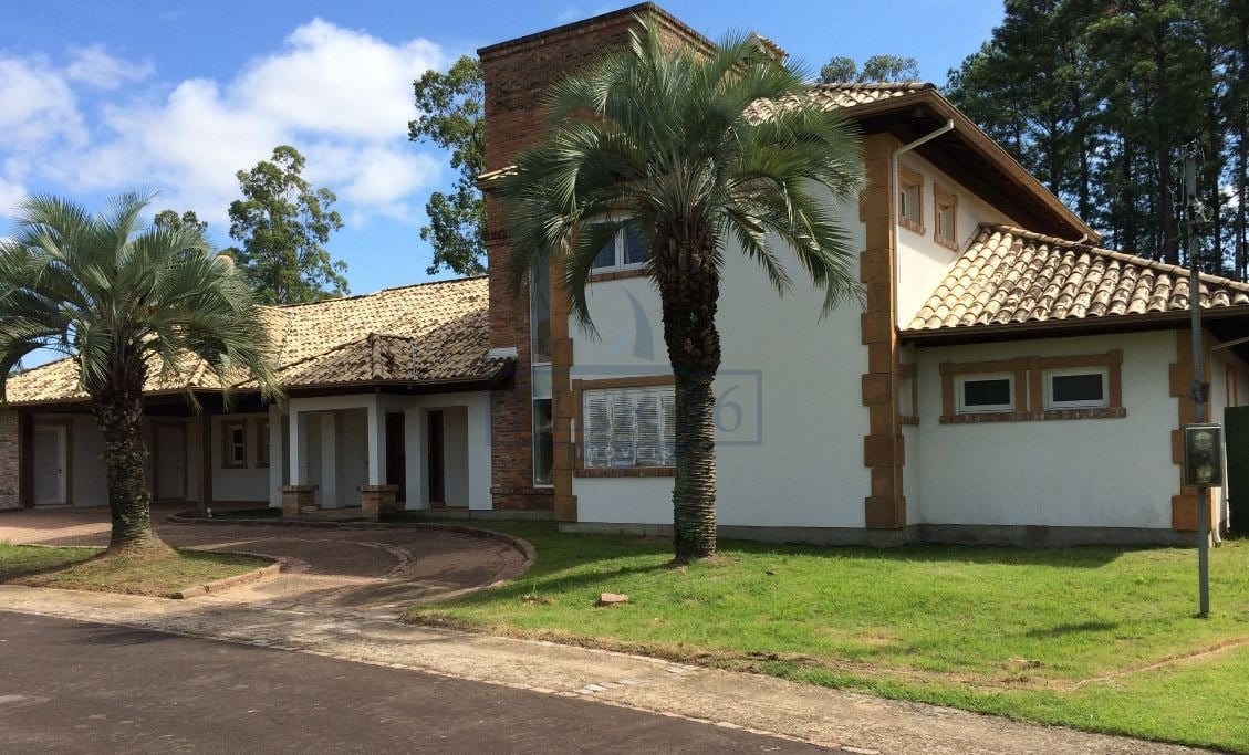Casa em Condomínio à venda com 520m², 4 dormitórios, 4 suítes, 4 vagas no bairro Terraville em Porto Alegre - Foto 1