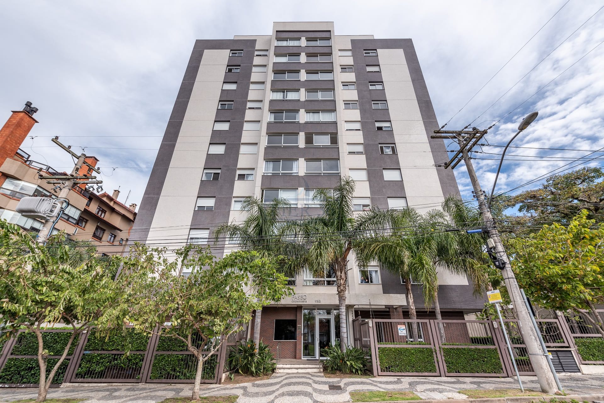 Apartamento à venda com 82m², 3 dormitórios, 1 suíte, 3 vagas no bairro Tristeza em Porto Alegre - Foto 1