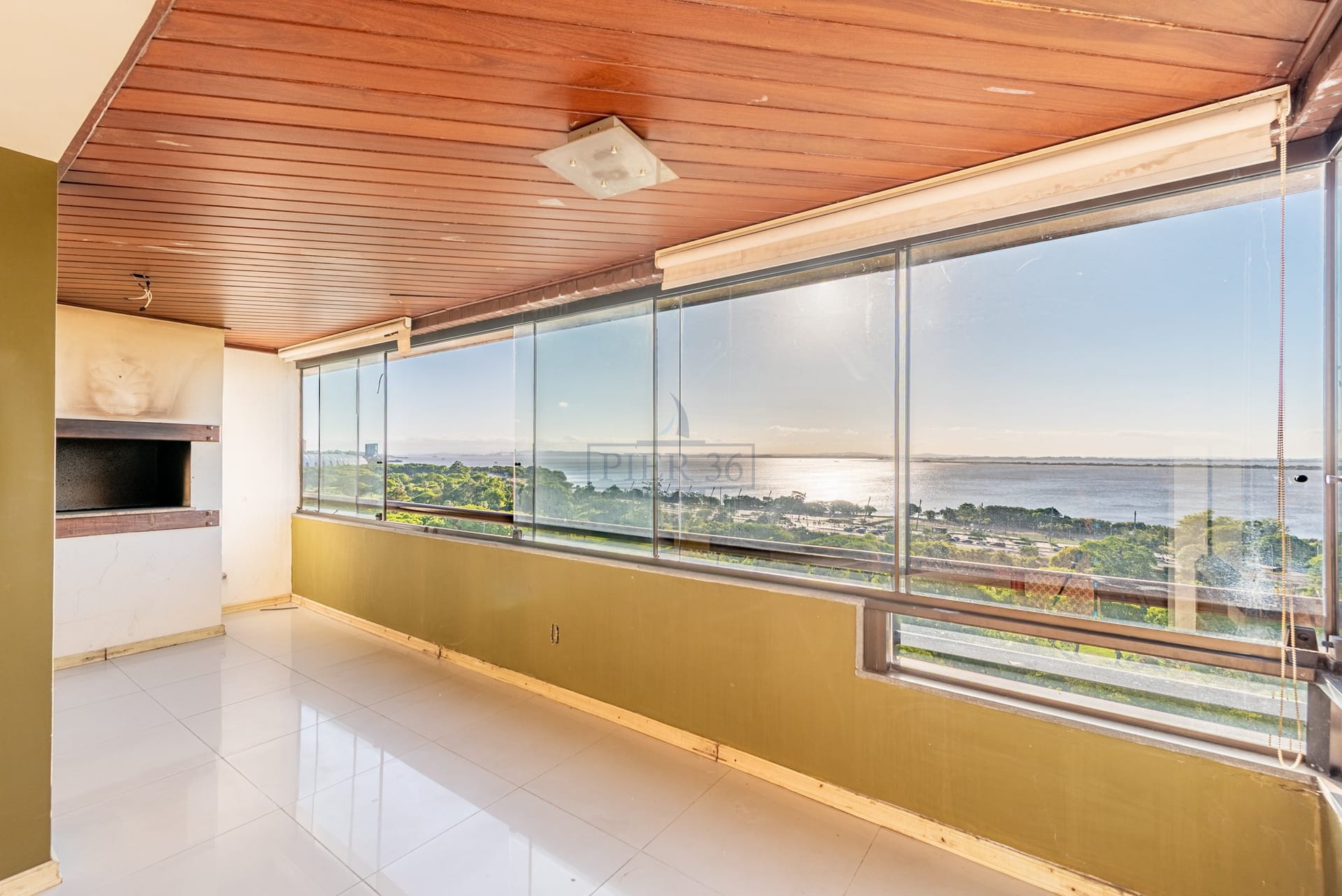 Apartamento à venda com 124m², 3 dormitórios, 1 suíte, 2 vagas no bairro Praia de Belas em Porto Alegre - Foto 1