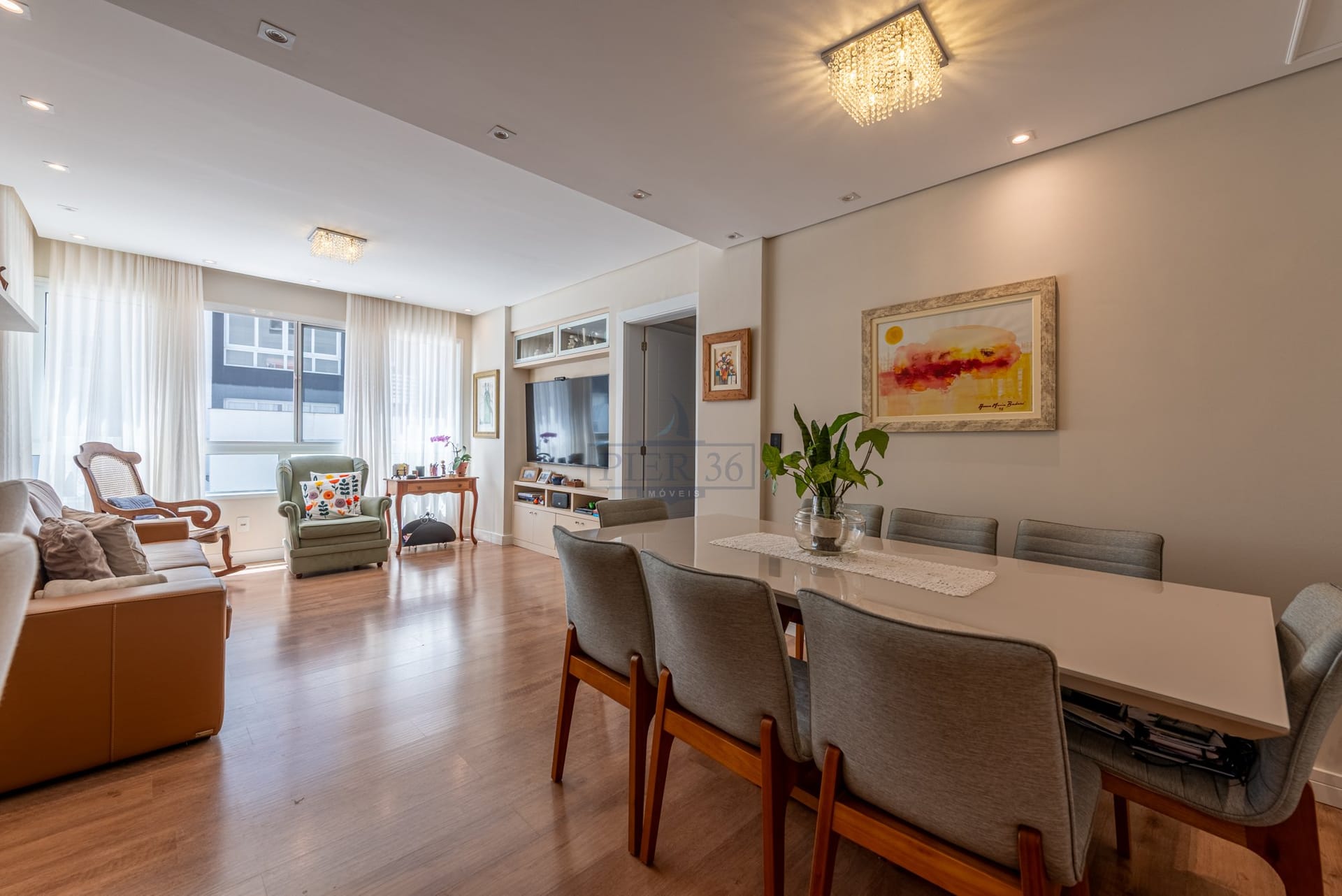 Apartamento à venda com 96m², 3 dormitórios, 1 suíte, 2 vagas no bairro Tristeza em Porto Alegre - Foto 1