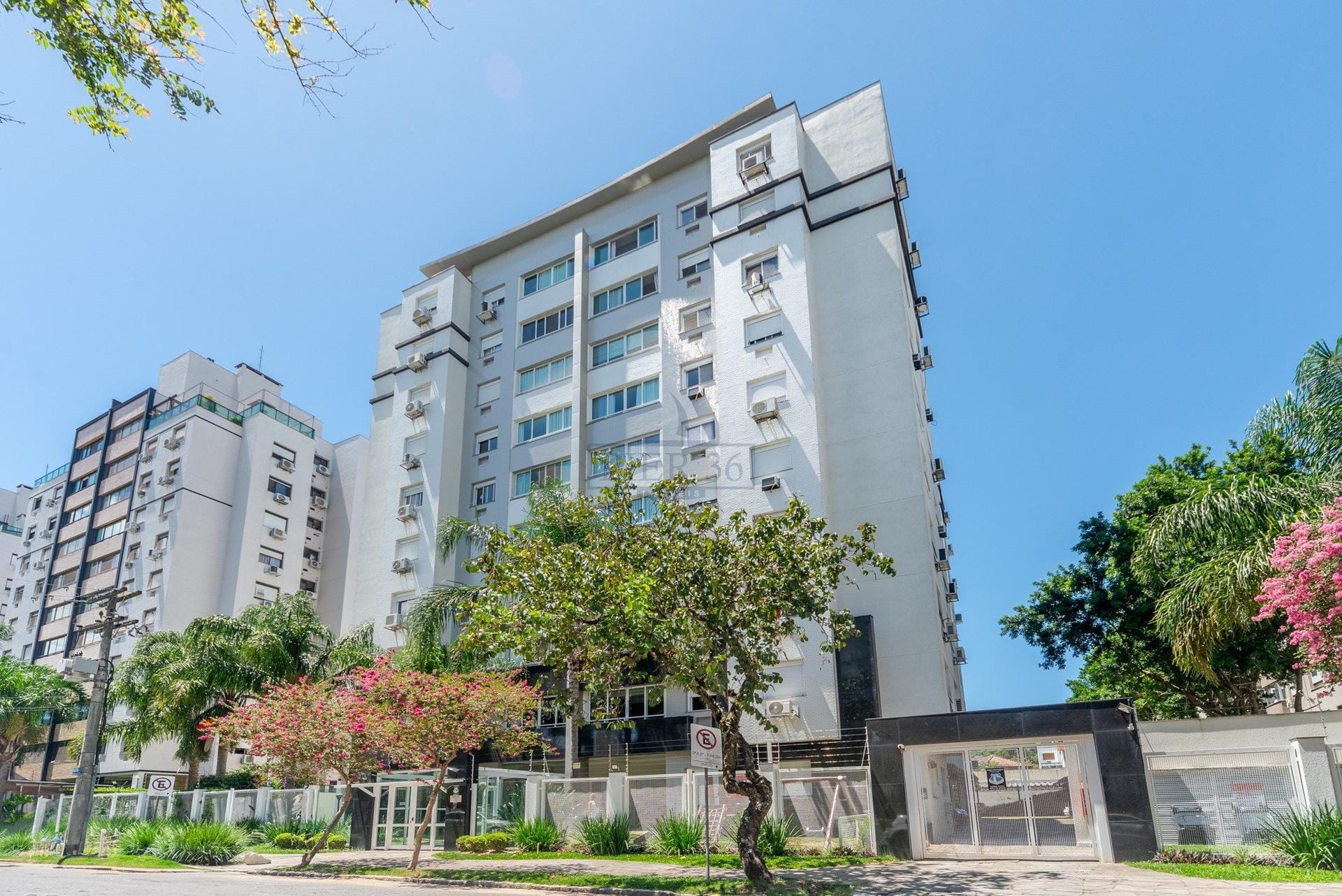 Apartamento à venda com 90m², 2 dormitórios, 1 suíte, 2 vagas no bairro Tristeza em Porto Alegre - Foto 1