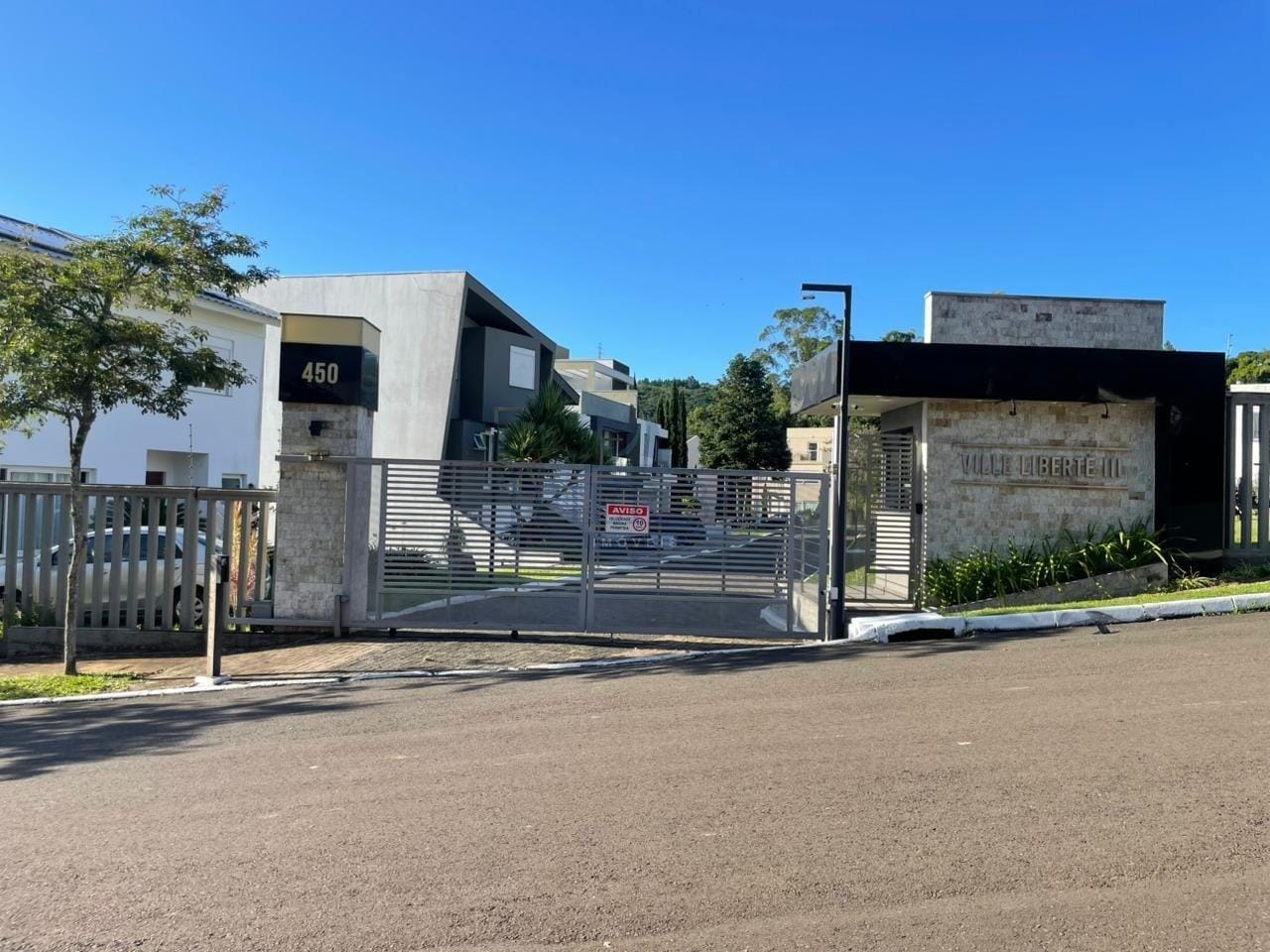 Terreno em Condomínio à venda com 276m² no bairro Vila Nova em Porto Alegre - Foto 1
