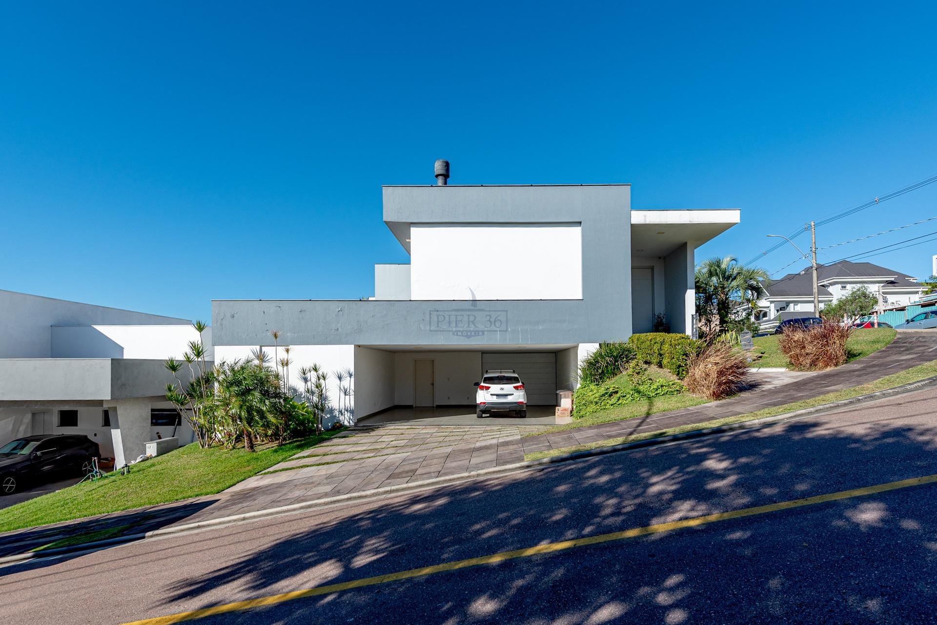 Casa em Condomínio à venda com 660m², 3 dormitórios, 3 suítes, 3 vagas no bairro Alphaville em Porto Alegre - Foto 1