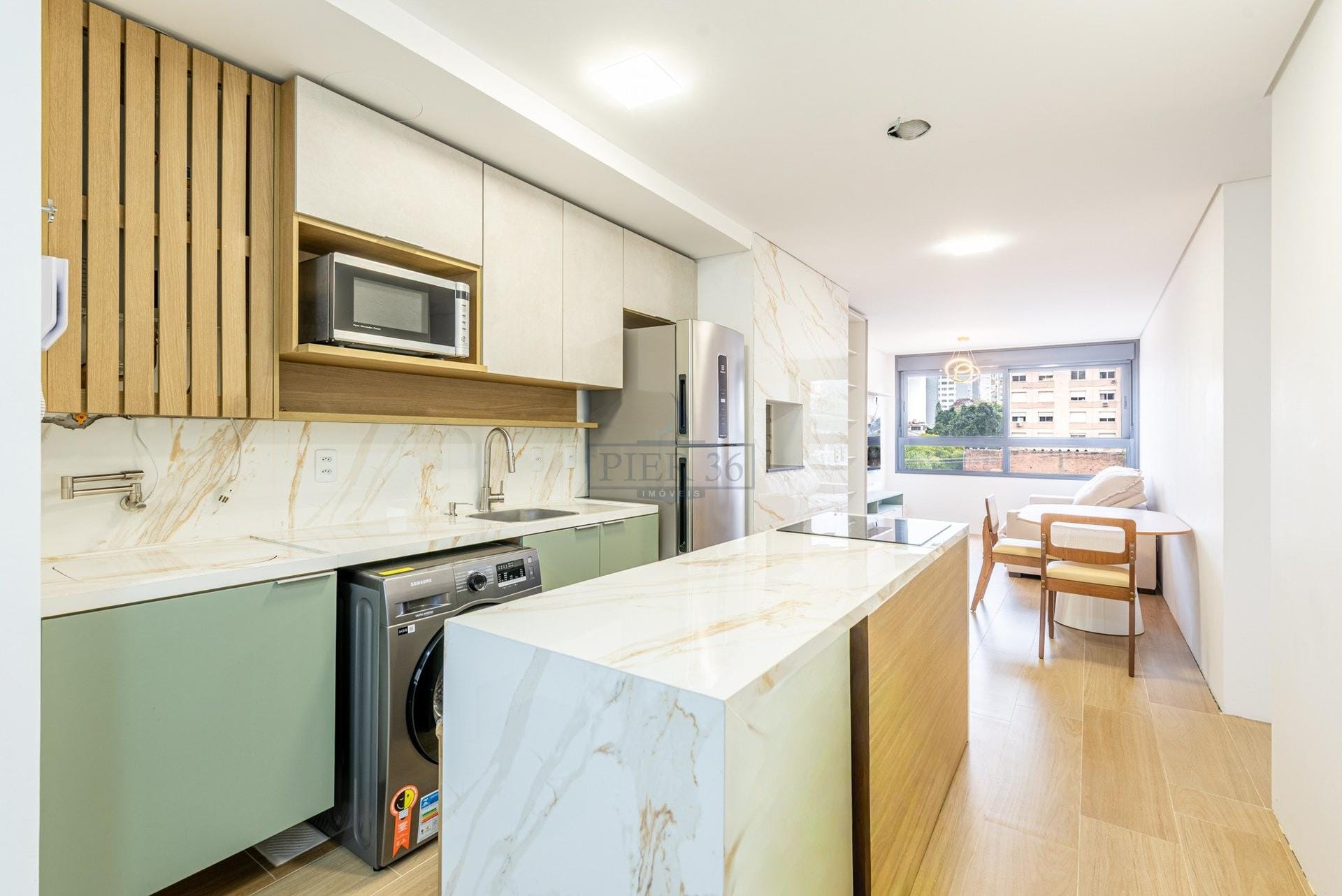 Apartamento à venda com 67m², 2 dormitórios, 1 suíte, 2 vagas no bairro Cristal em Porto Alegre - Foto 1
