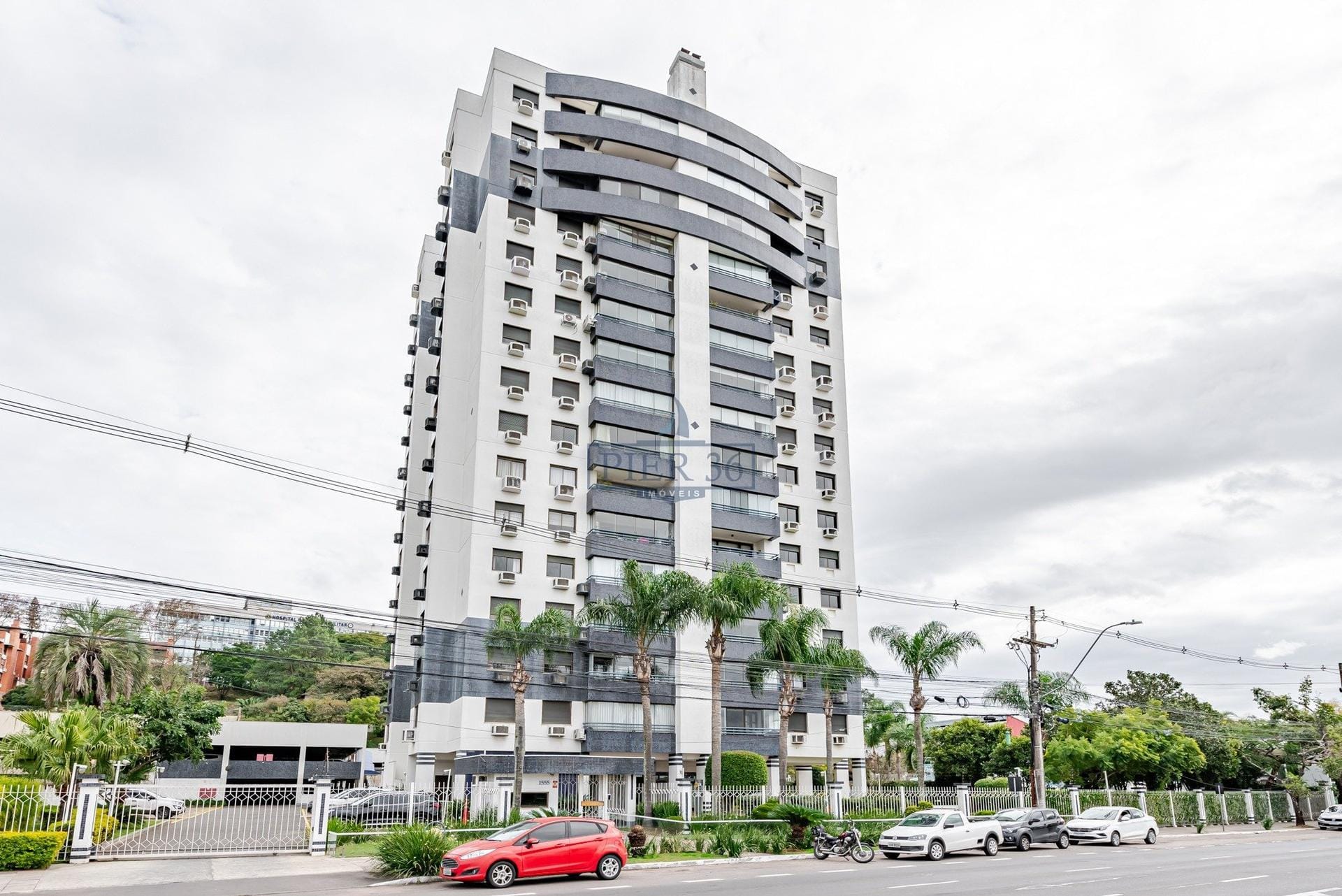 Apartamento à venda com 98m², 3 dormitórios, 1 suíte, 1 vaga no bairro Cristal em Porto Alegre - Foto 1