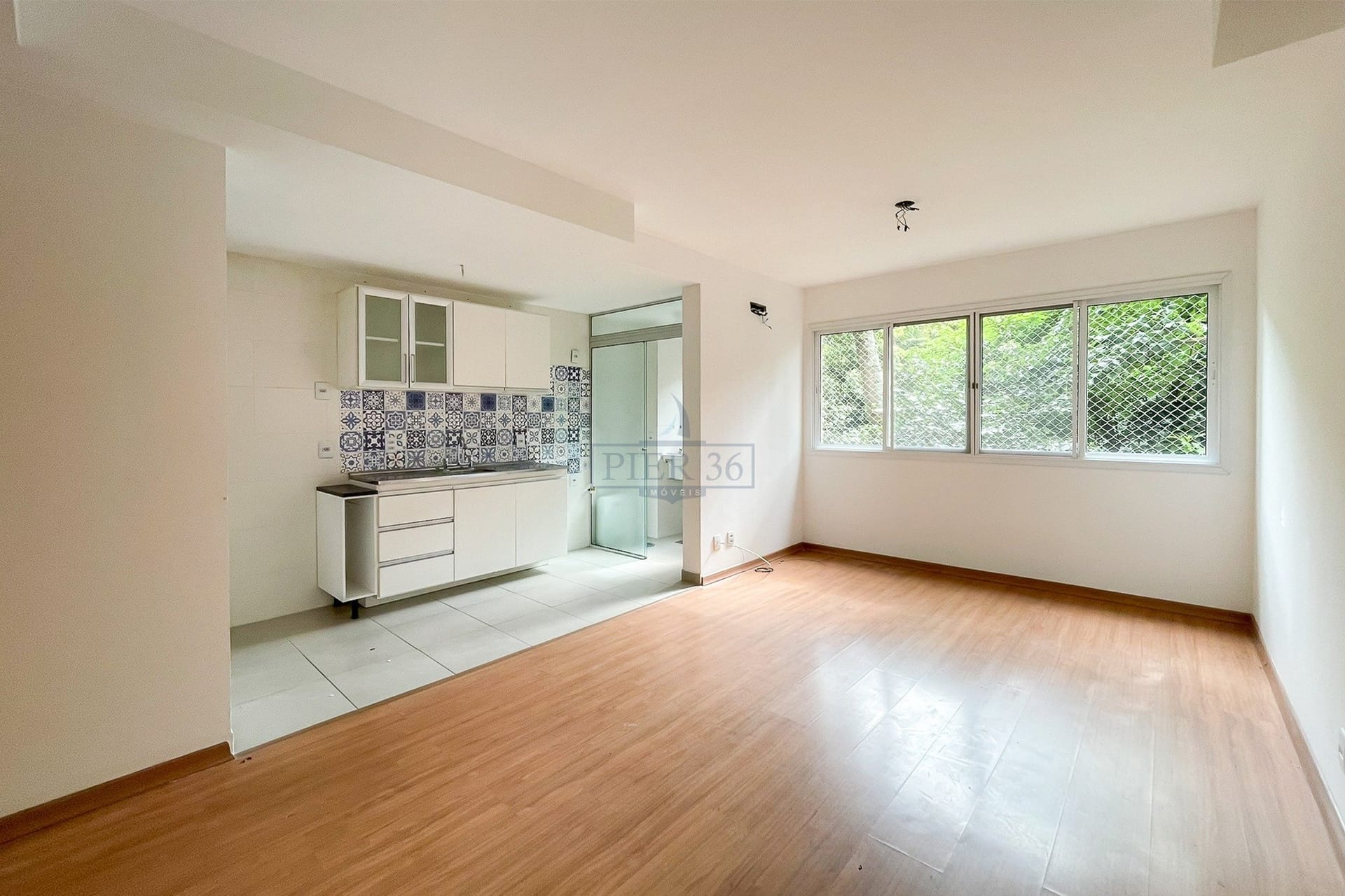 Apartamento à venda com 59m², 2 dormitórios, 1 vaga no bairro Teresópolis em Porto Alegre - Foto 1