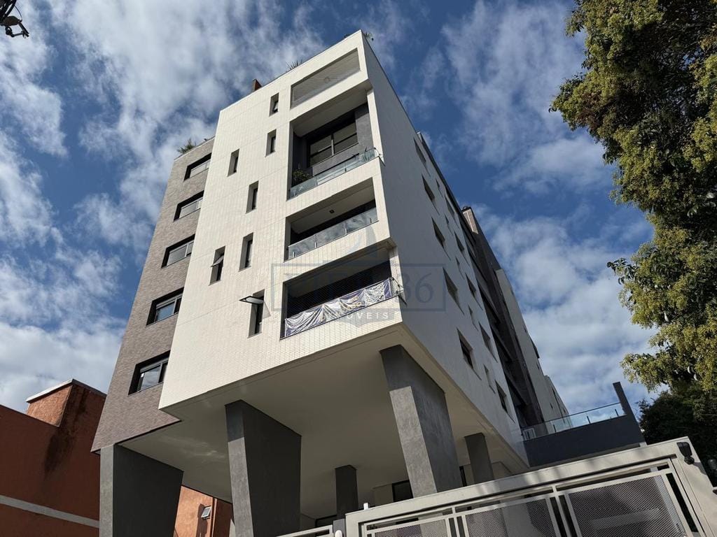 Apartamento à venda com 112m², 3 dormitórios, 3 suítes, 2 vagas no bairro Cristal em Porto Alegre - Foto 1