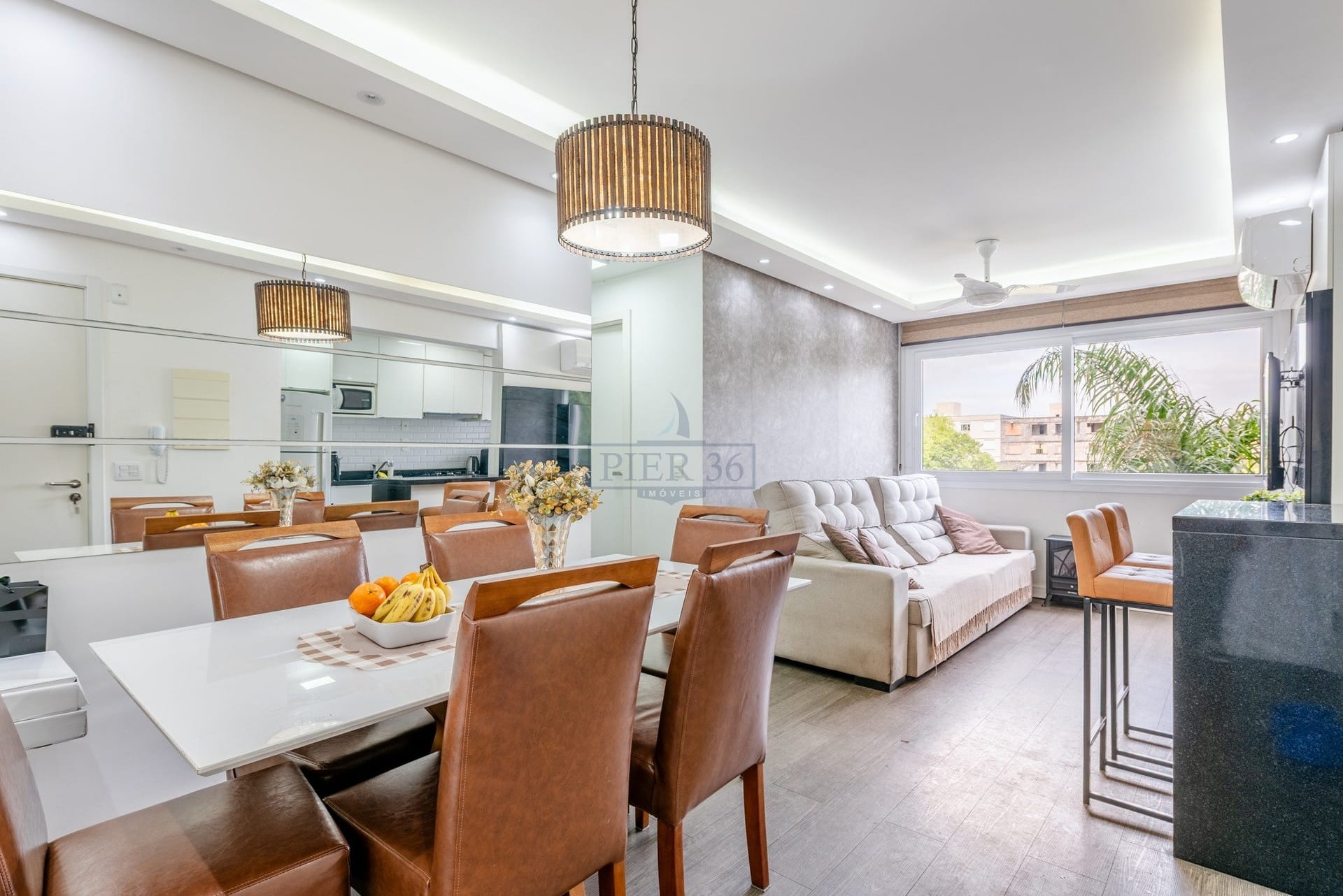 Apartamento à venda com 62m², 2 dormitórios, 1 suíte, 1 vaga no bairro Glória em Porto Alegre - Foto 1