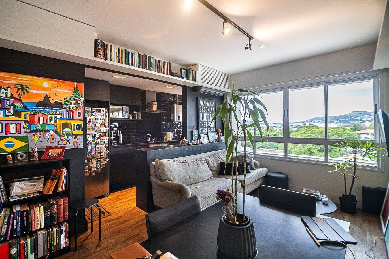 Apartamento à venda com 54m², 2 dormitórios, 1 suíte, 1 vaga no bairro Tristeza em Porto Alegre - Foto 1