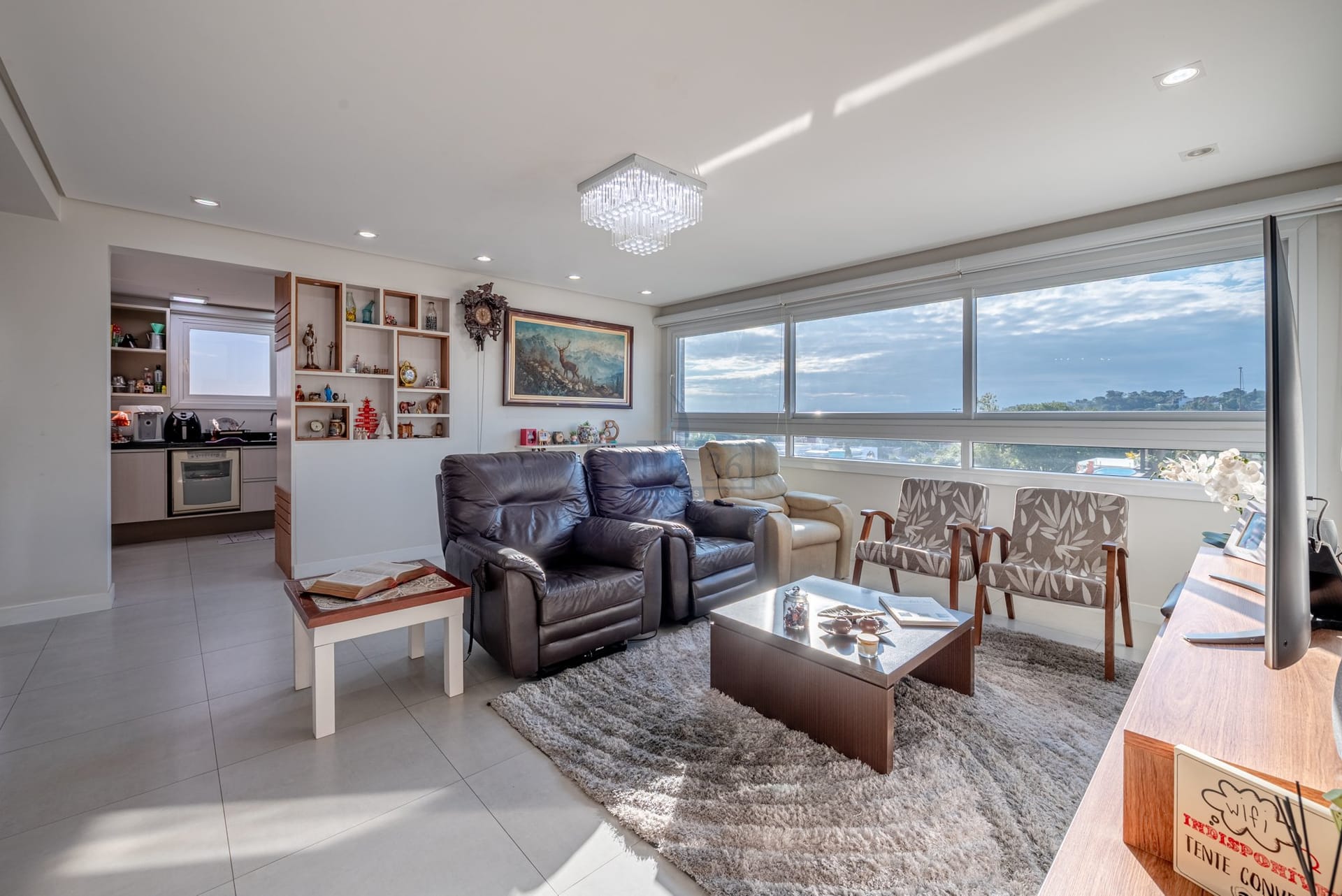 Apartamento à venda com 123m², 3 dormitórios, 3 suítes, 2 vagas no bairro Tristeza em Porto Alegre - Foto 1
