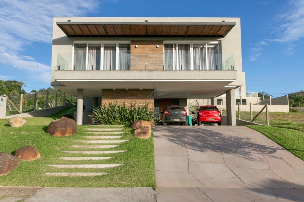 Casa em Condomínio à venda com 294m², 3 dormitórios, 3 suítes, 4 vagas no bairro Alphaville em Porto Alegre - Foto 1