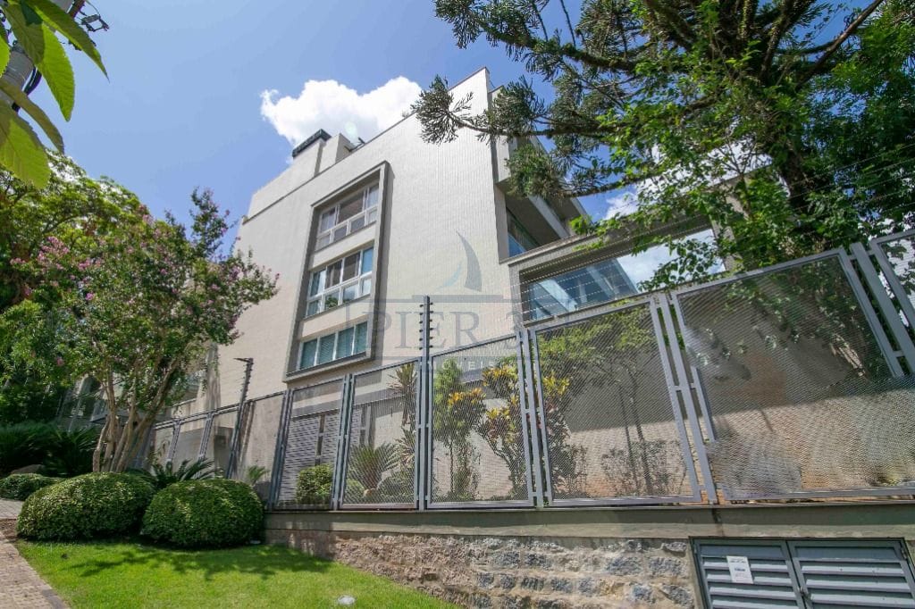 Cobertura à venda com 319m², 3 dormitórios, 3 suítes, 3 vagas no bairro Cristal em Porto Alegre - Foto 1