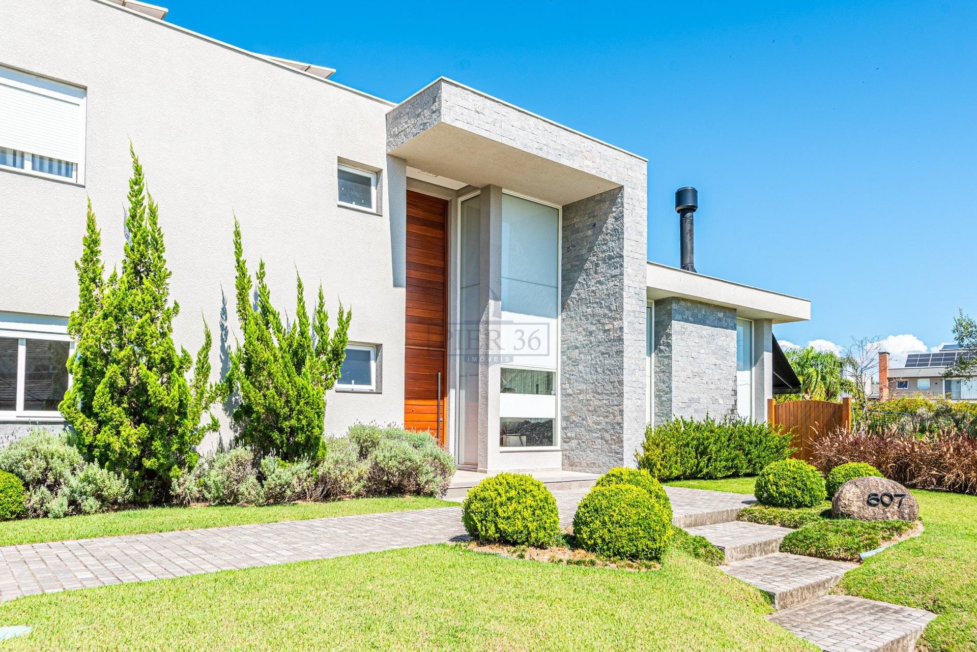 Casa em Condomínio à venda com 291m², 4 dormitórios, 4 suítes, 3 vagas no bairro Terraville em Porto Alegre - Foto 1
