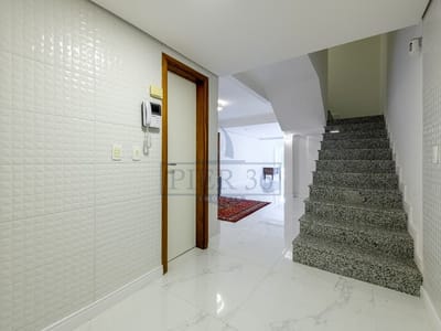 03_Hall