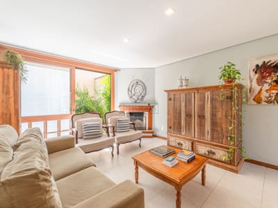02_Living Estar