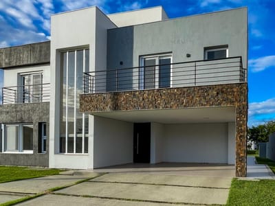 03_Fachada