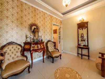 04_Hall