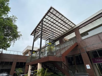 03_Fachada