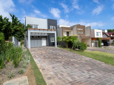 02_Fachada