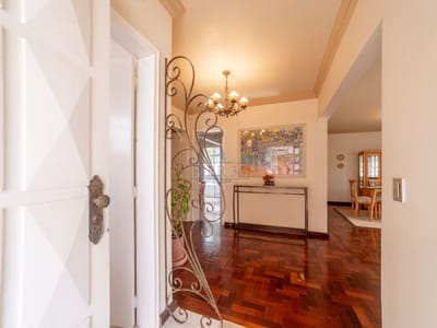 04_Hall