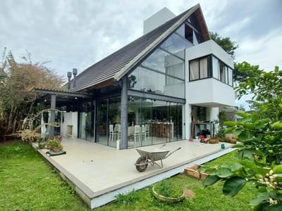 03_Fachada Fundos
