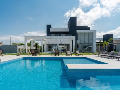 02_Piscina
